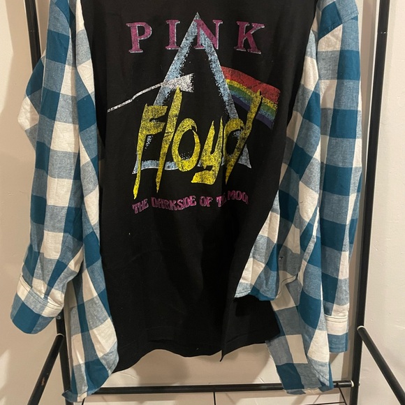 Custom shirt - Picture 2 of 2